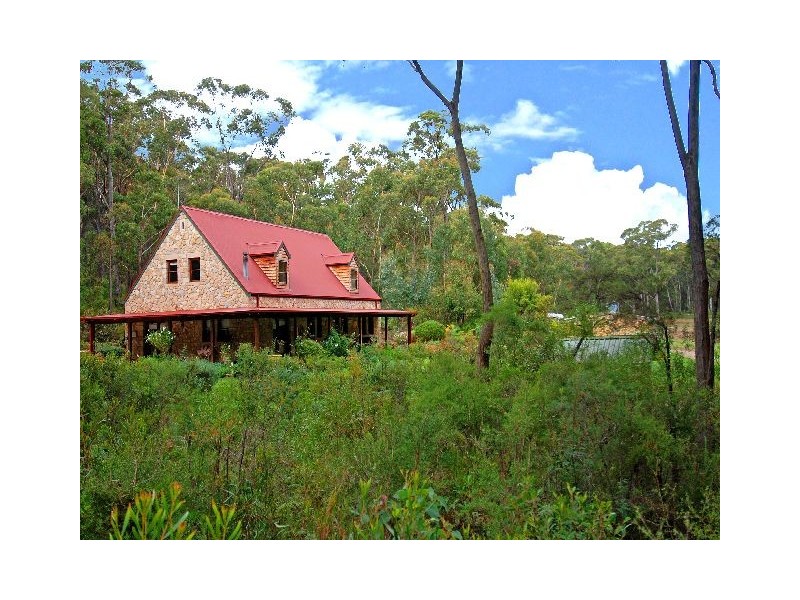 33 Azalea Street, Colo Vale NSW 2575