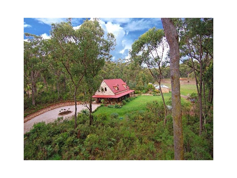 33 Azalea Street, Colo Vale NSW 2575