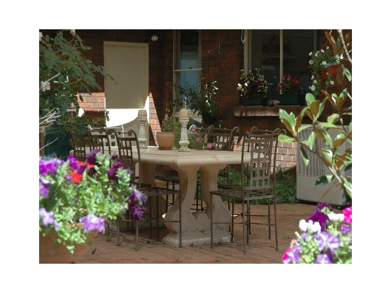 1 Watkins Drive, Moss Vale NSW 2577