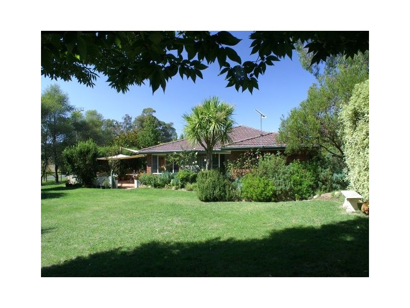 1 Watkins Drive, Moss Vale NSW 2577