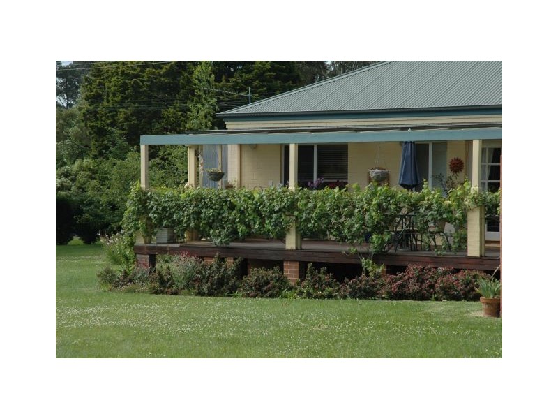 25 Centennial Road, Bowral NSW 2576