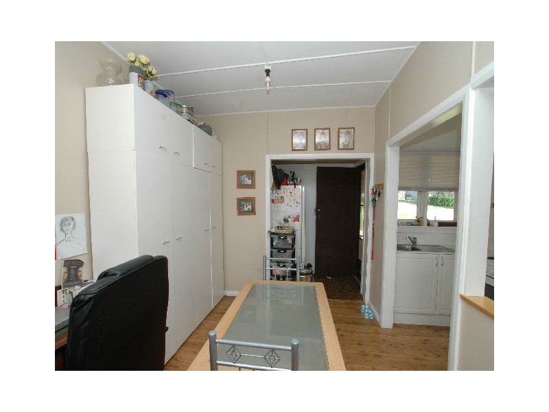 4 Young Road, Moss Vale NSW 2577