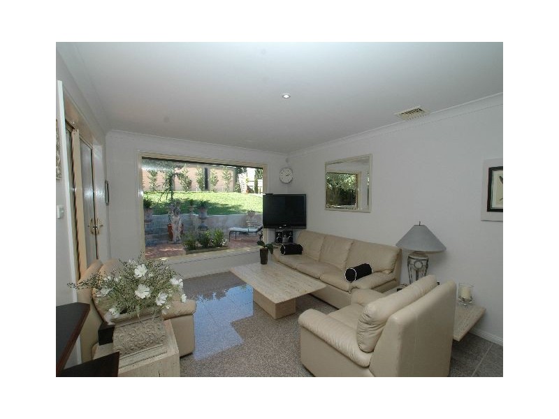 18 Clearview Street, Bowral NSW 2576