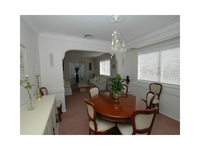 18 Clearview Street, Bowral NSW 2576