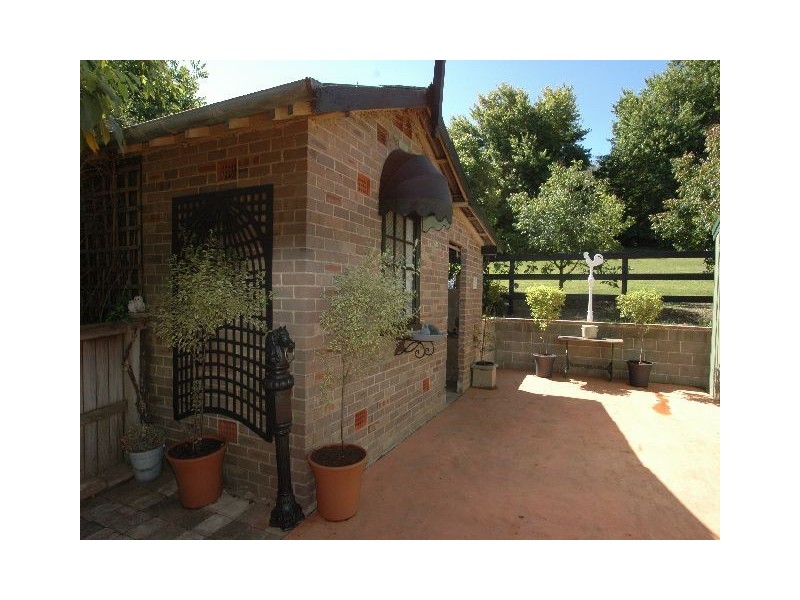 18 Clearview Street, Bowral NSW 2576