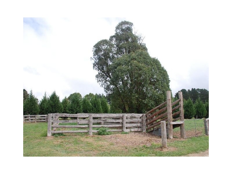 ‘Boolaroo’ Illawarra Highway, Sutton Forest NSW 2577
