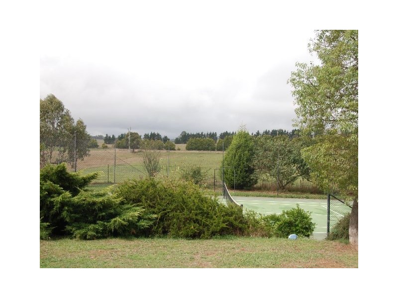 ‘Boolaroo’ Illawarra Highway, Sutton Forest NSW 2577