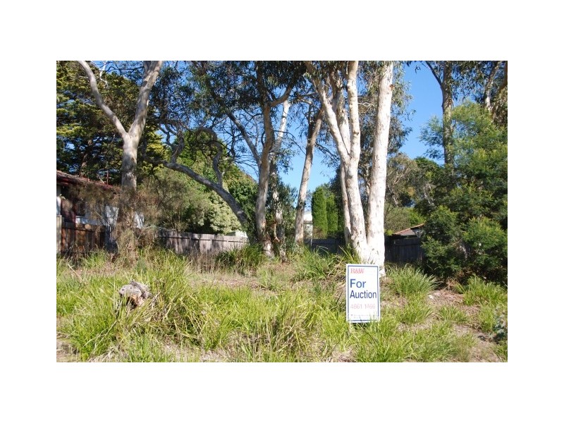 17 Kell Crescent, Welby NSW 2575