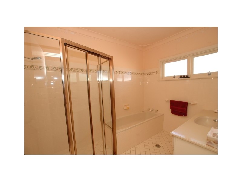 162 Merrigang Street, Bowral NSW 2576