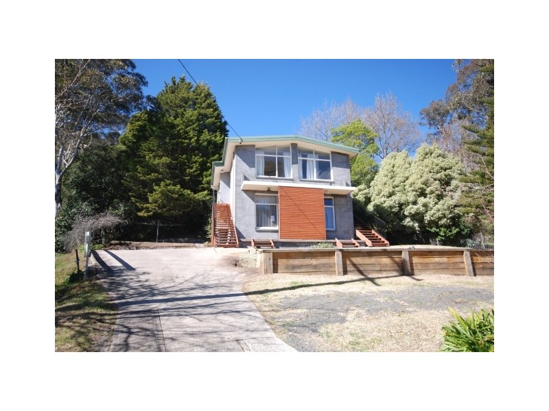 9 Tulloona Avenue, Bowral NSW 2576
