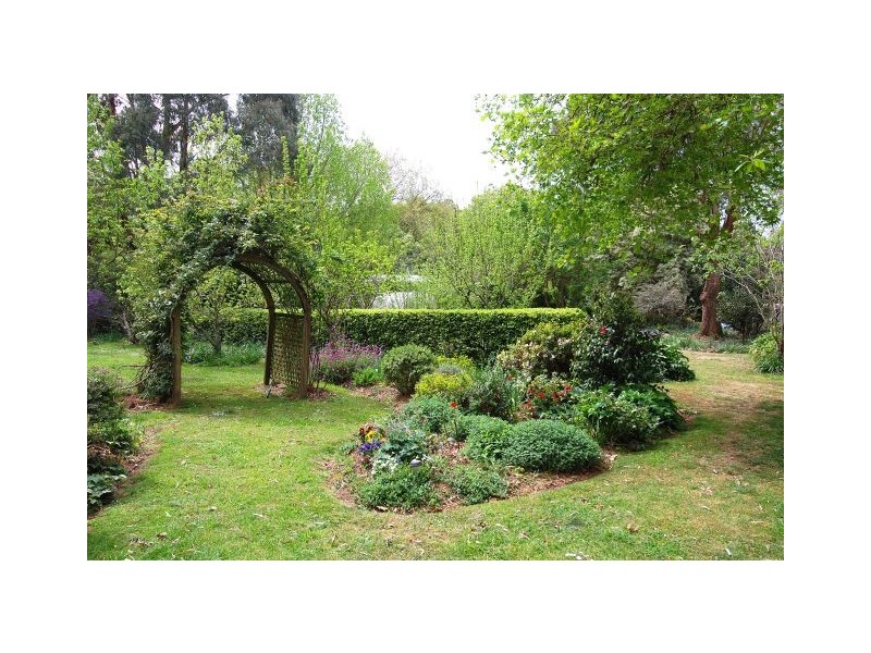 Buskers End Buskers Ave, Exeter NSW 2579