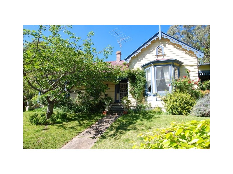 39 Robertson Road, Moss Vale NSW 2577