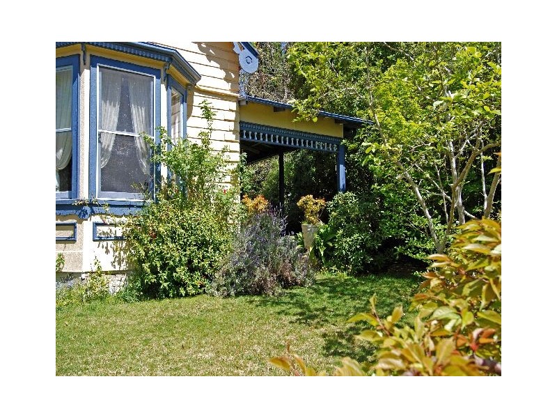 39 Robertson Road, Moss Vale NSW 2577