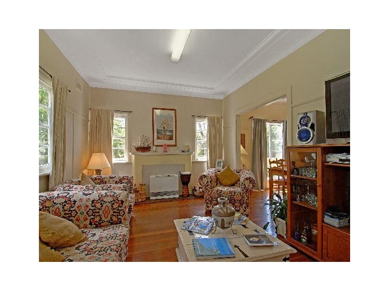 2A Loseby Street, Bowral NSW 2576