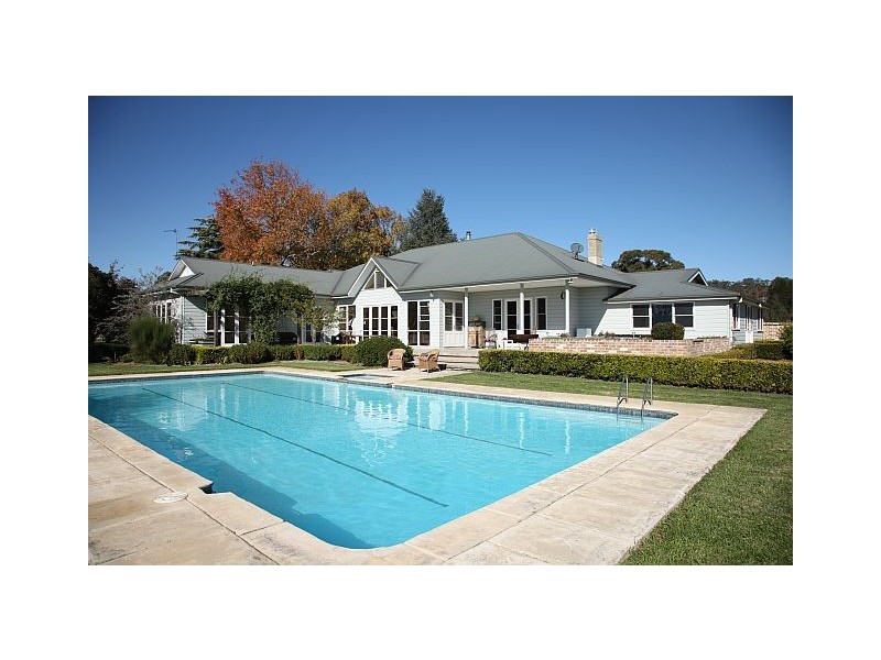 Currawong Oxleys Hill Road, Bowral NSW 2576