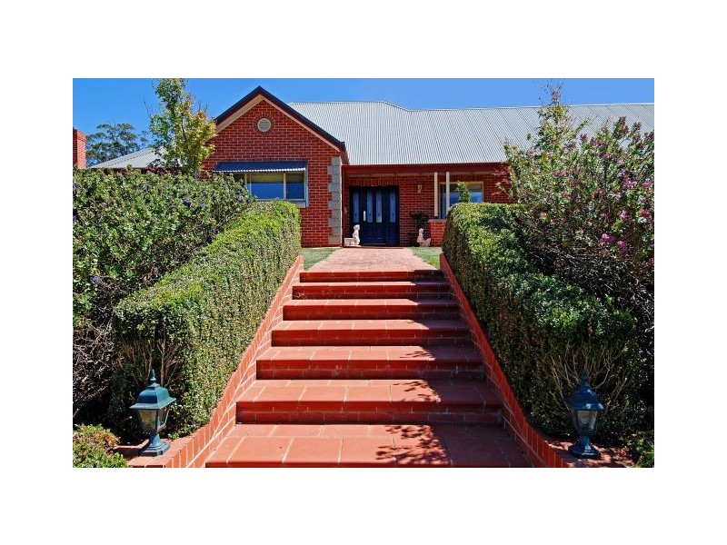 Bendooley Hill Centennial Road, Bowral NSW 2576