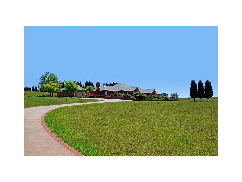 Bendooley Hill Centennial Road, Bowral NSW 2576