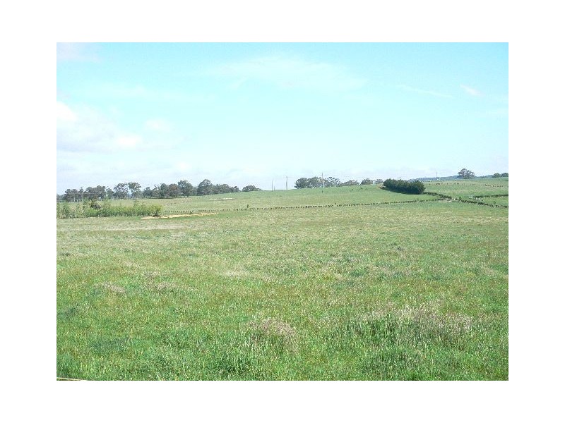 268 Yarrawa Rd, Moss Vale NSW 2577