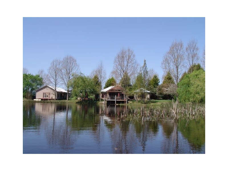 206 Sheepwash Road, Avoca NSW 2577