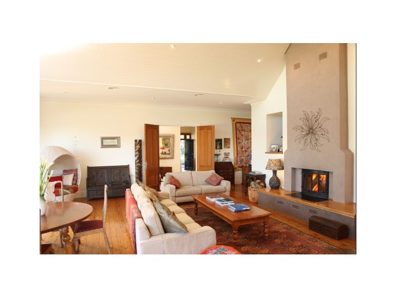 Currawong Oxleys Hill Road, Bowral NSW 2576