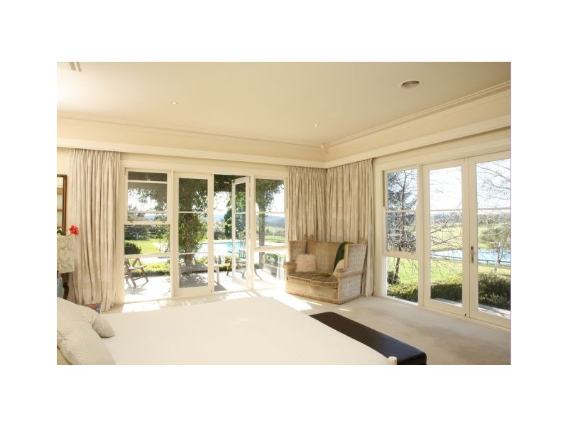 Currawong Oxleys Hill Road, Bowral NSW 2576