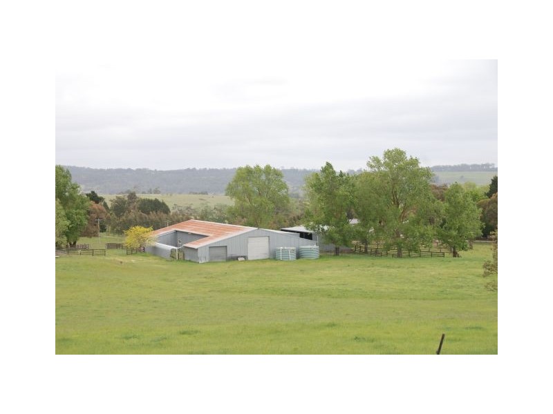 Currawong Oxleys Hill Road, Bowral NSW 2576
