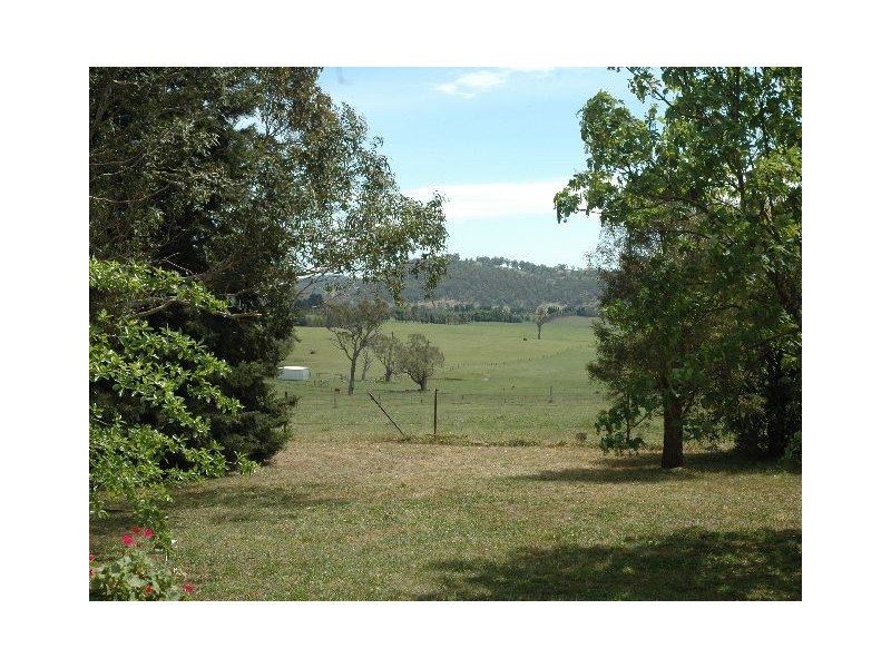 33 Carribee Road, Moss Vale NSW 2577