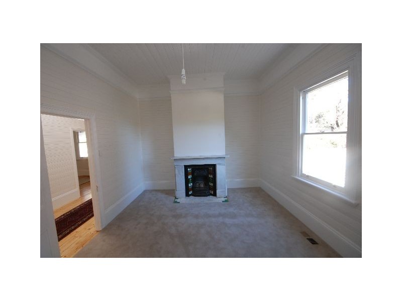 166 Merrigang Street, Bowral NSW 2576