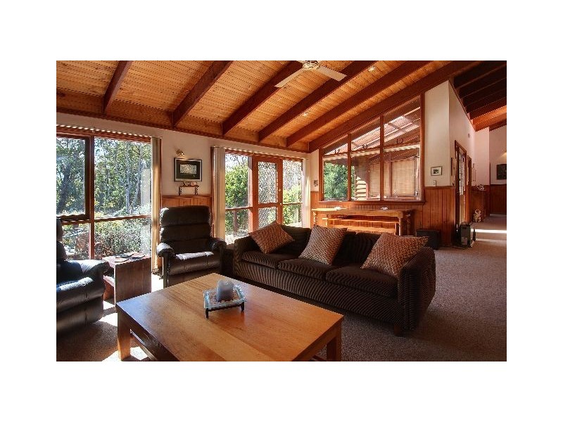 23 Badgery Street, Willow Vale NSW 2575