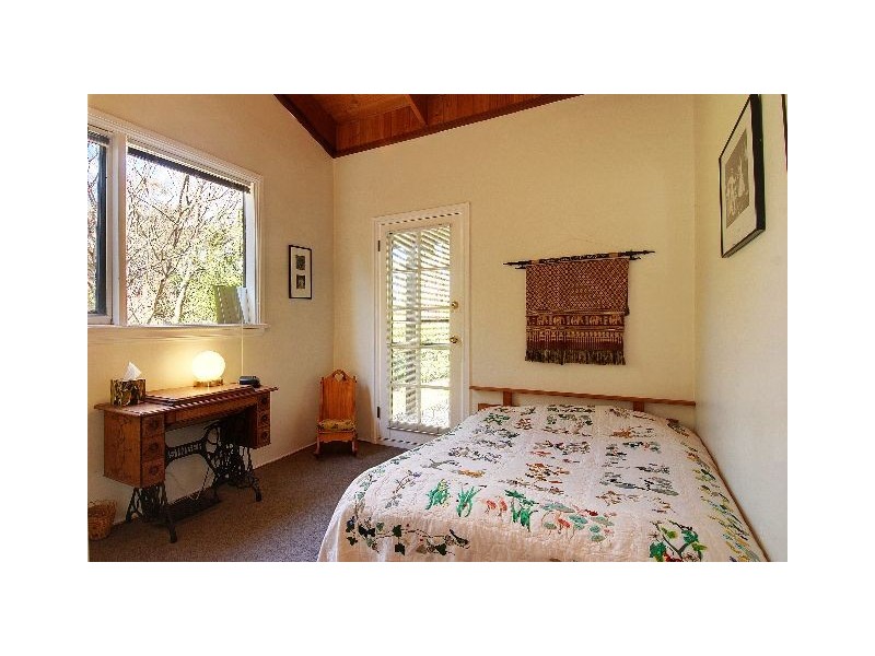 23 Badgery Street, Willow Vale NSW 2575