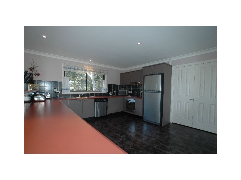 2922 Wombeyan Caves Road, High Range NSW 2575