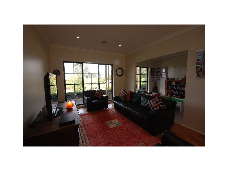 48 Highland Drive, Bowral NSW 2576