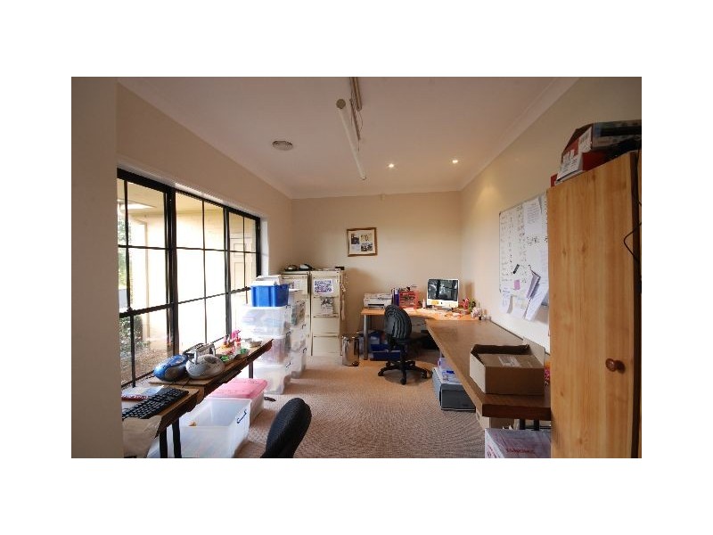 48 Highland Drive, Bowral NSW 2576