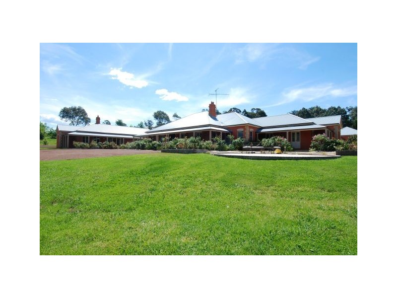 11 Horderns Road, Bowral NSW 2576