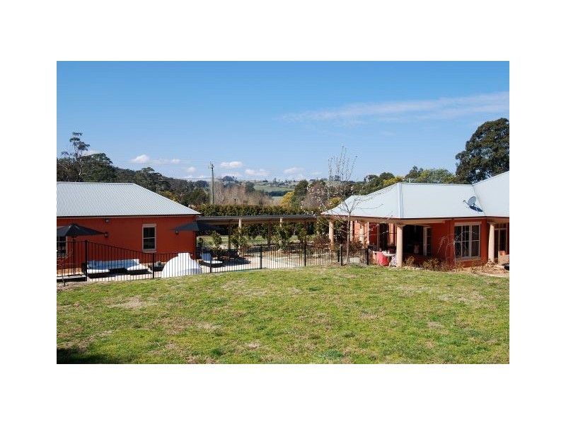 11 Horderns Road, Bowral NSW 2576
