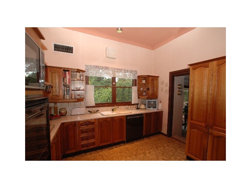 100  Osborne Road, Burradoo NSW 2576