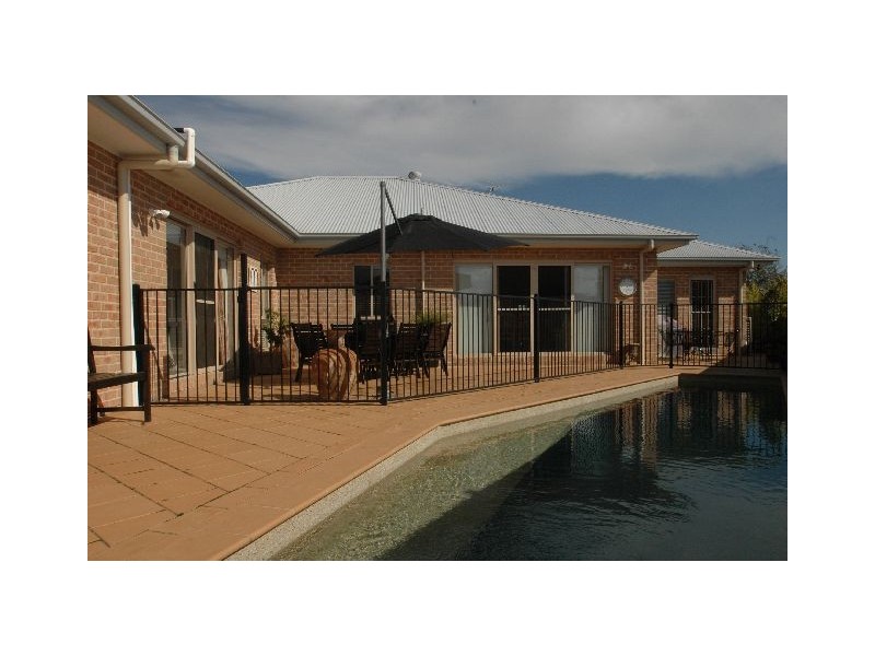 58  Kingsbury Circuit, Bowral NSW 2576