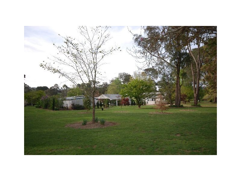 110 Osborne Road, Burradoo NSW 2576