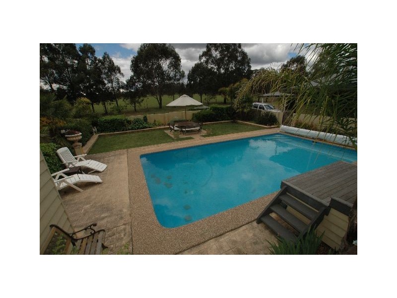 815 Caoura Road, Tallong NSW 2579