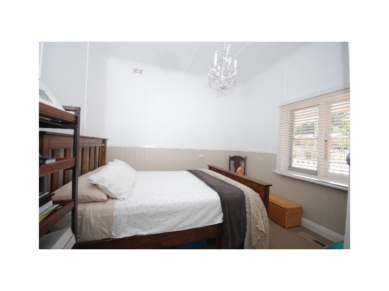 8 Berrima Road, Moss Vale NSW 2577