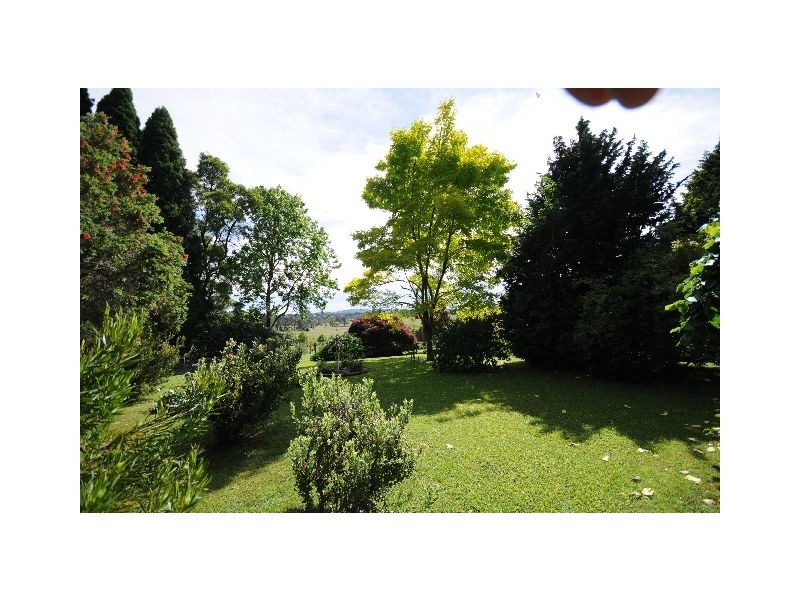 170 Walkers Road, Avoca NSW 2577