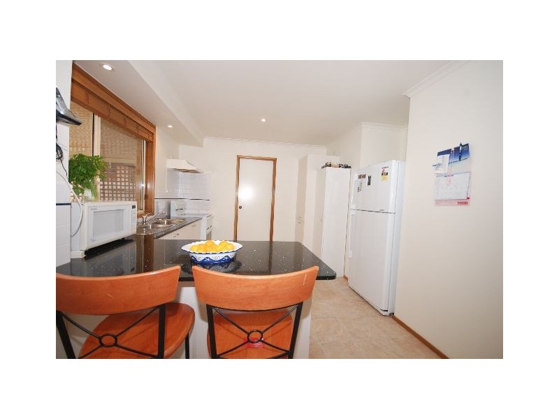 6 Banksia Street, Colo Vale NSW 2575