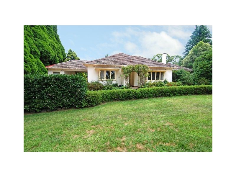 24 Aitken Road, Bowral NSW 2576