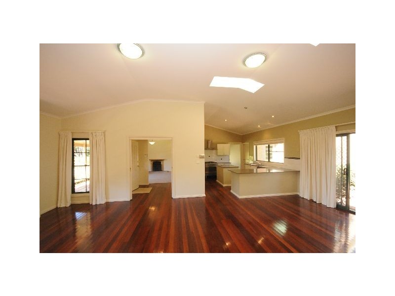 1051 Old Hume Highway, Alpine NSW 2575