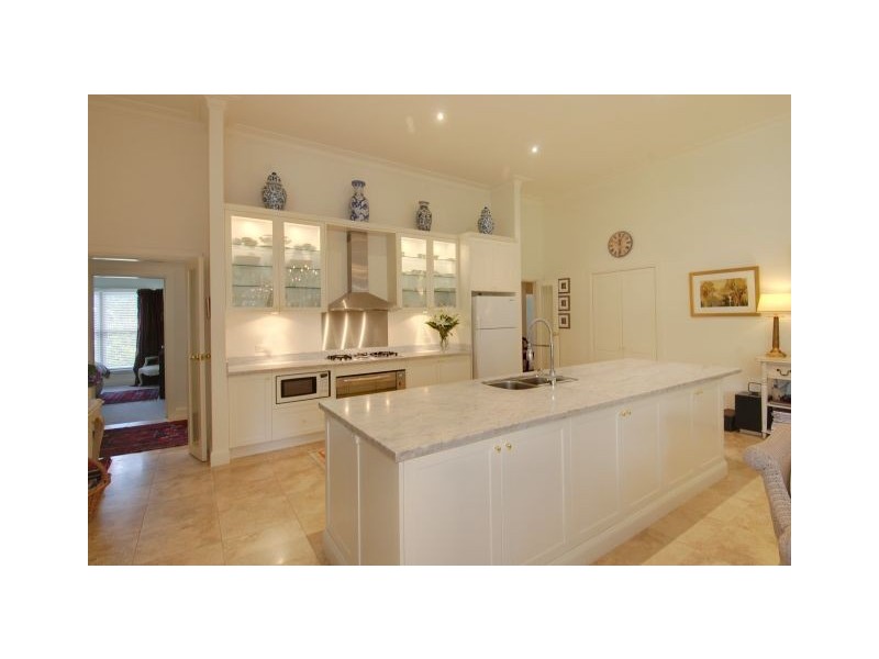 7 Patchway Place, Burradoo NSW 2576