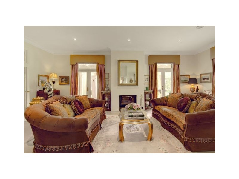 7 Patchway Place, Burradoo NSW 2576