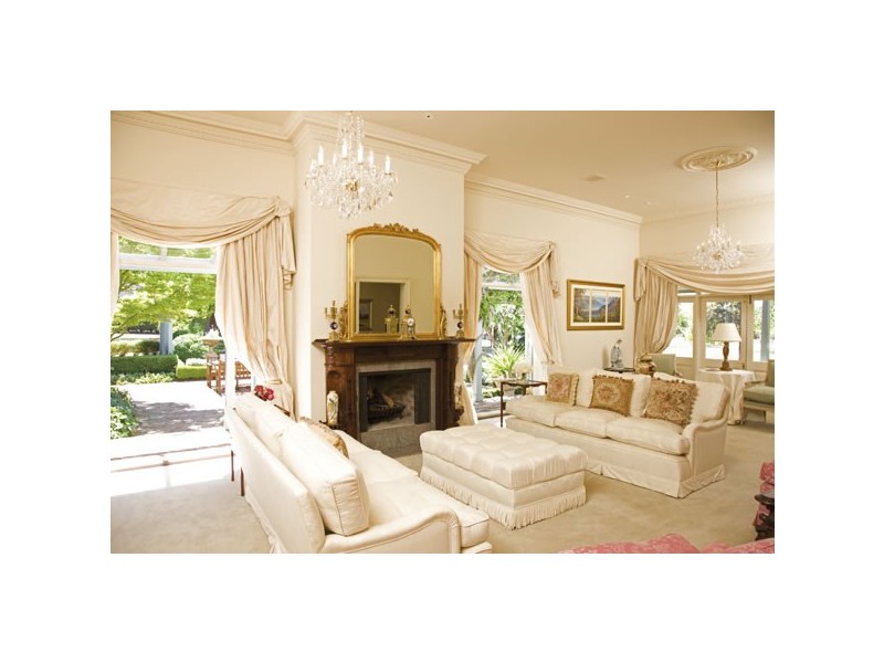 1 Kater Road, Sutton Forest NSW 2577