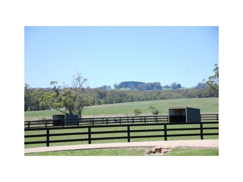 Chevaux Parc Tourist Road, East Kangaloon NSW 2576
