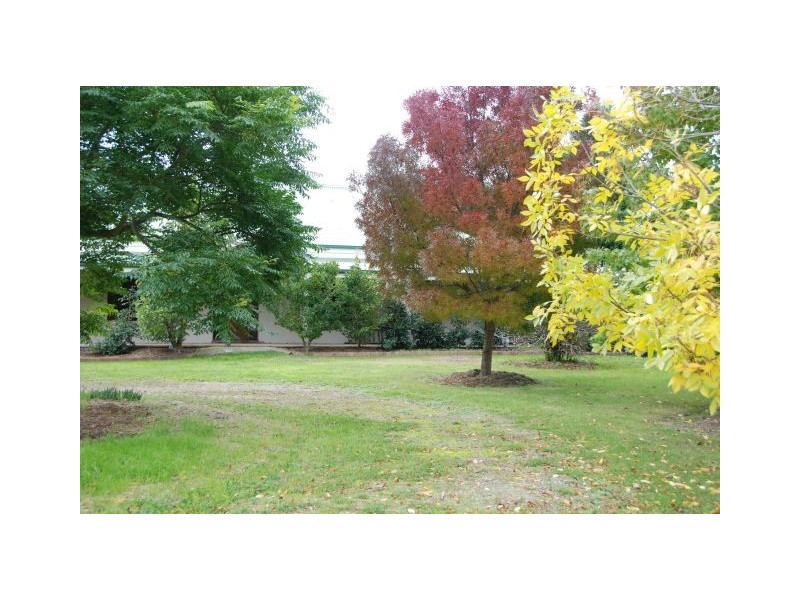 9 Bedford Place, Burradoo NSW 2576