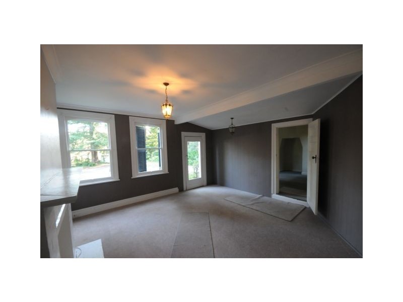 7 Hamilton Ave, Bowral NSW 2576